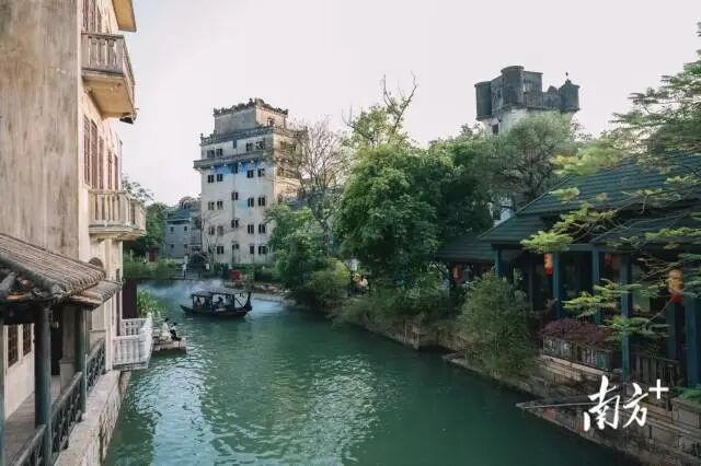 修葺一新的赤坎古建筑。受訪者供圖