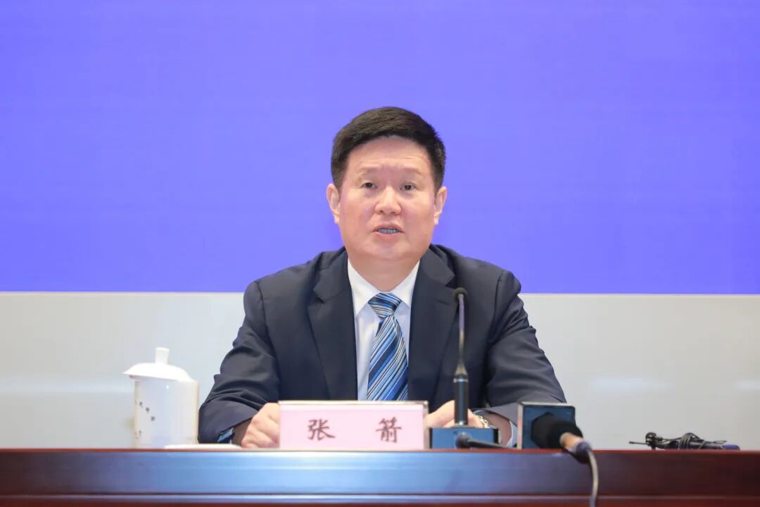 请省商务厅厅长,省自贸办主任张箭,合肥市委常委,副市长路军,芜湖市委