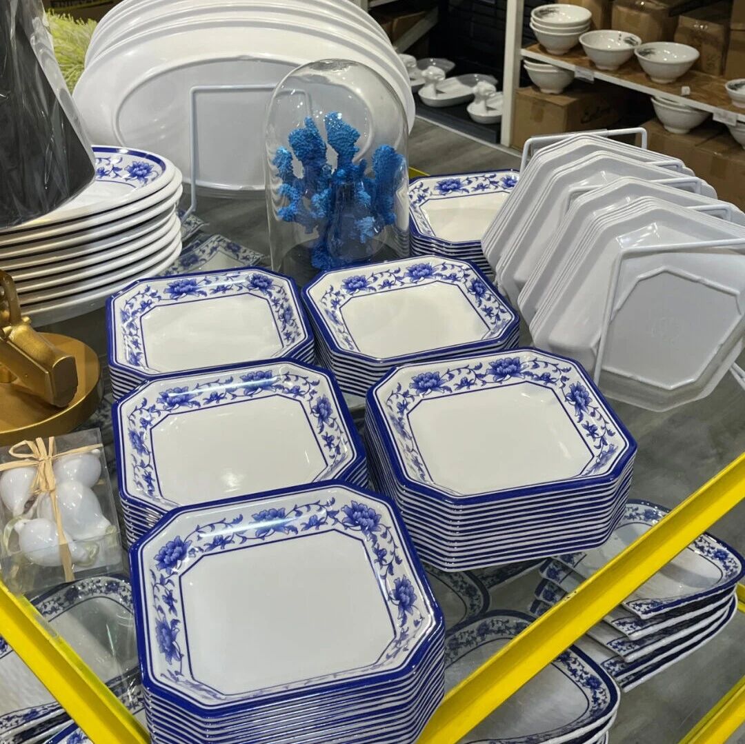 发现餐饮精品，精工坊为您呈现不一样的餐饮世界！