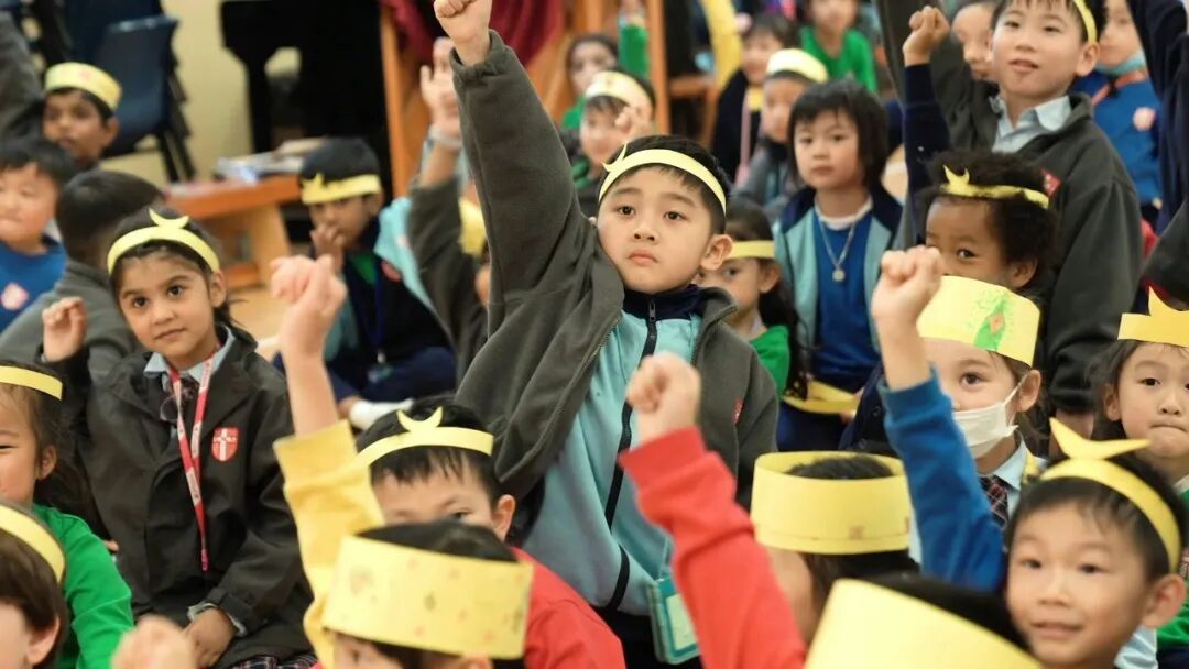 新港人香港择校/香港插班必看！选对第一所学校定路径，专业香港插班机构智瞳教育助你少走弯路