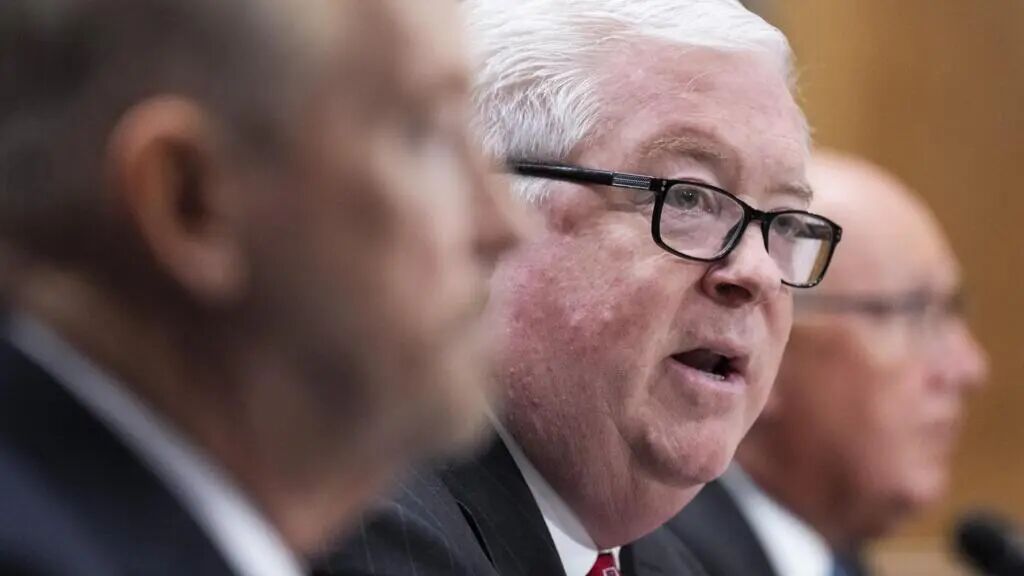 特朗普回应高市早苗涉台错误言论