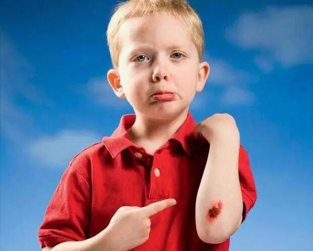 纱布绷带怎么用【健康365】超实用！包扎的正确打开方式，赶紧学起来！_https://www.jmylbn.com_新闻资讯_第20张