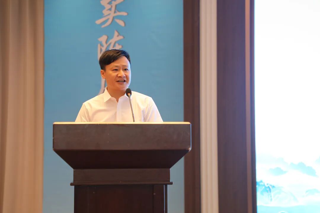 浦北县开发投资集团有限公司董事长莫思文