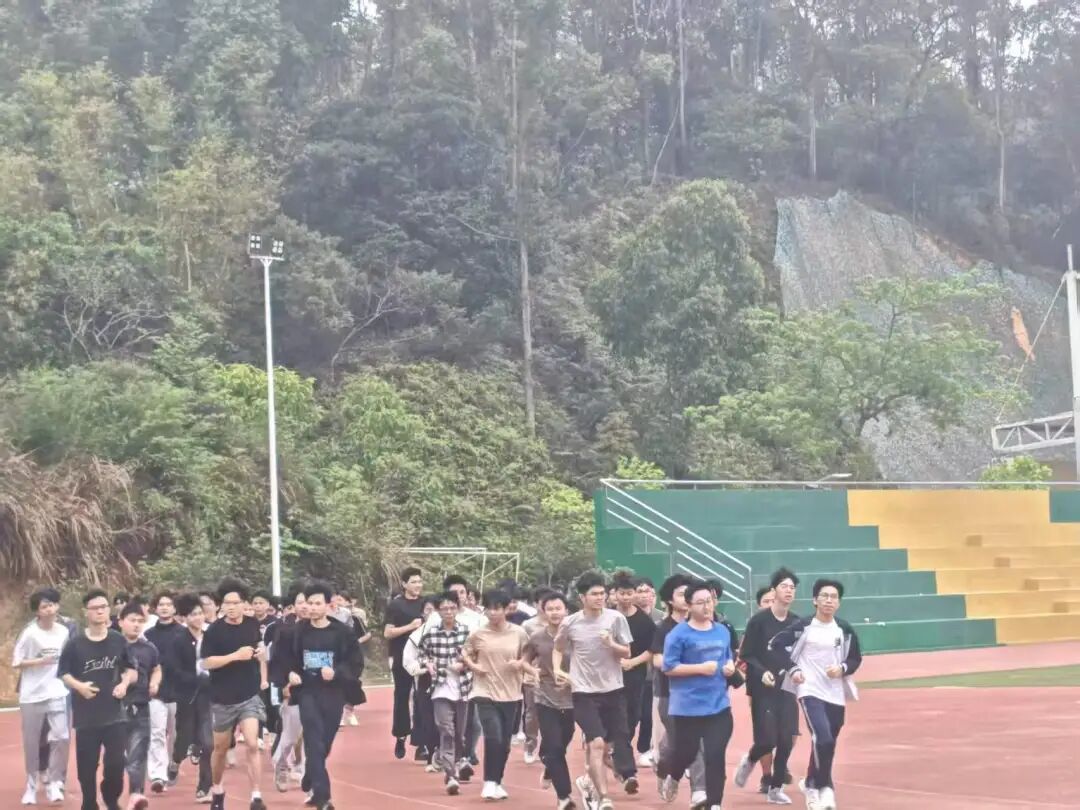 屏幕截图 2026-03-27 180233.png