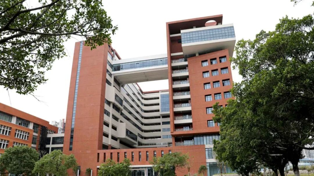 原点建设升级建筑工程施工总承包等6项资质,专业影响力持续提升