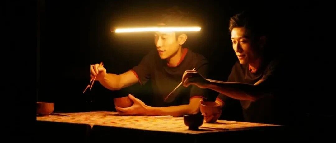 张一山 我想站在舞台上,和大家面对面