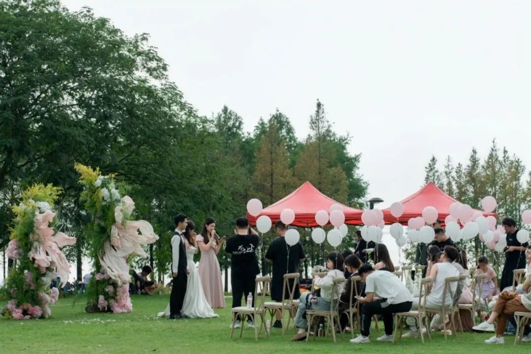 湖畔与音符共舞丨一起解锁这份专属东太湖的声浪记忆