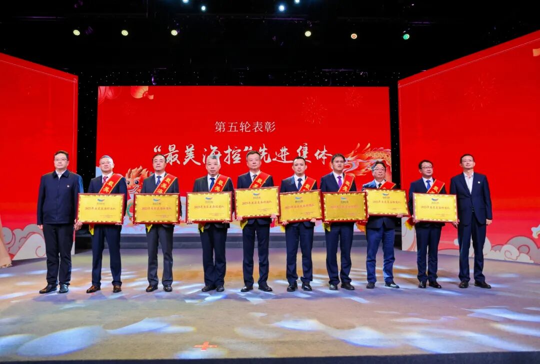 今晚必开生肖图特马