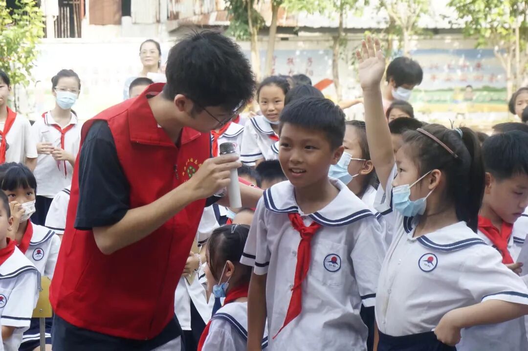 英国上市公司365