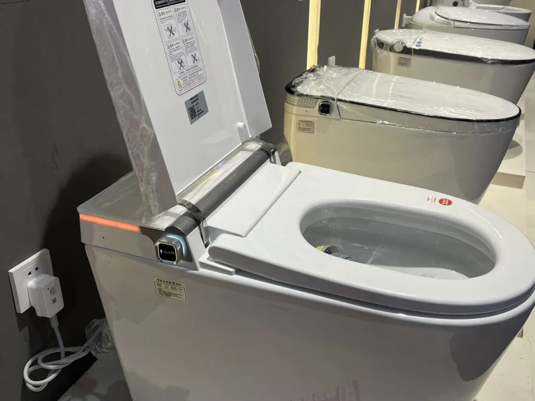 直击现场丨第35届bme郑州建博会第三期开展第一天胜友如云