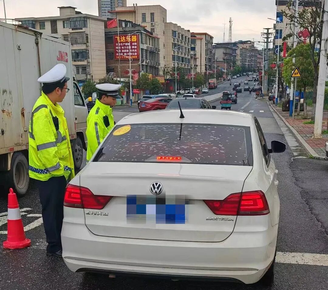 邵东查获一批司机并曝光