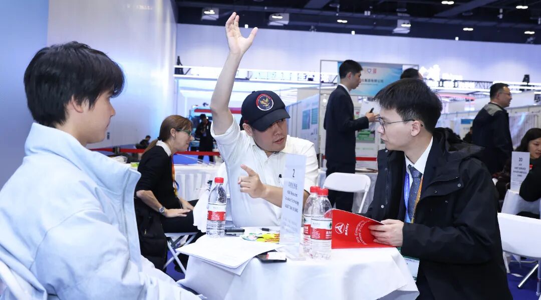 海外采购1 拷贝w.jpg