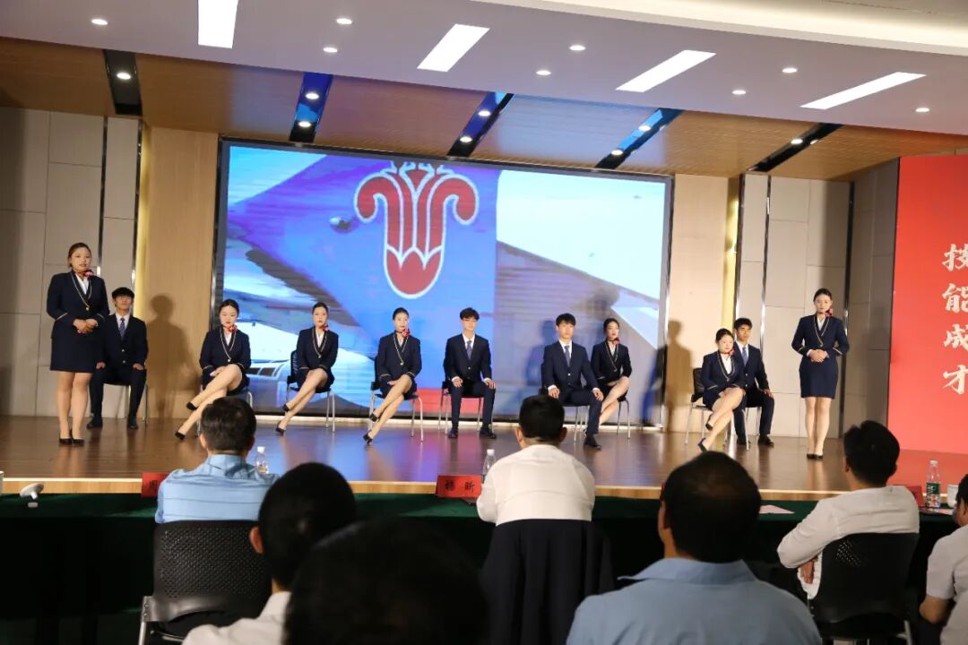 2024扬州市企业劳模工匠事迹报告交流会(仪征专场)圆满举行