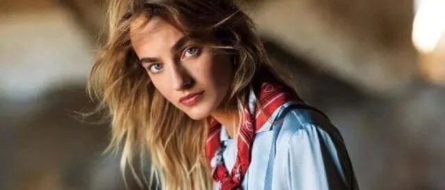 扒一扒今年的流行色彩，妥妥的Hold住今年的穿搭色！