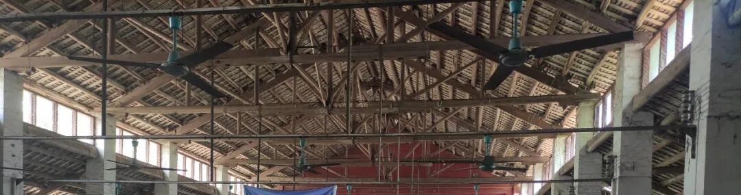 木桁架结构建筑