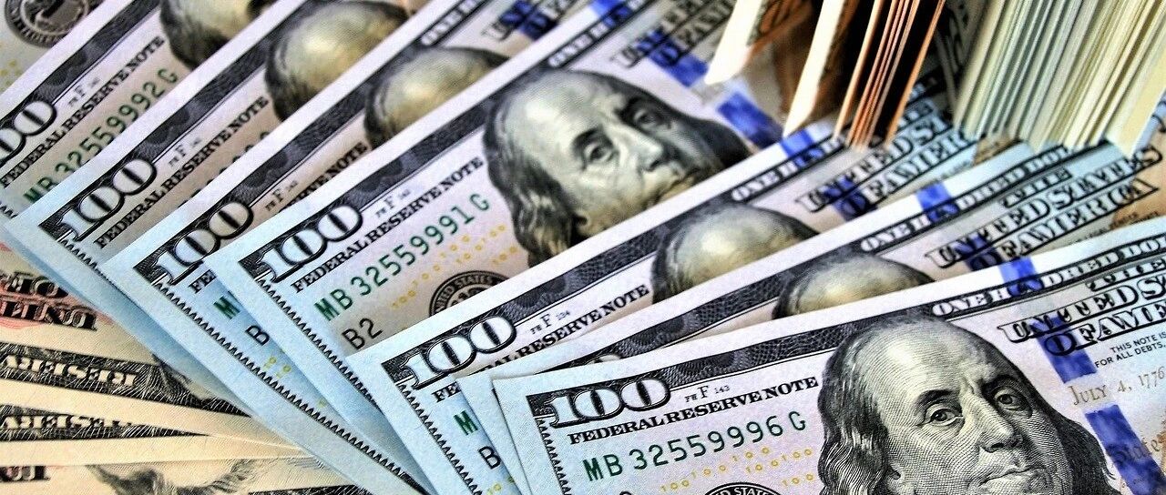 怎样用200万RMB，实现身份自由？