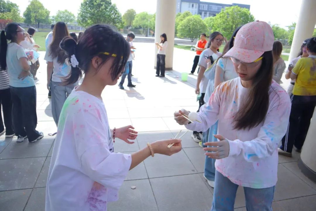 ee3d54d909e94ada3426666b0ac24e6.jpg