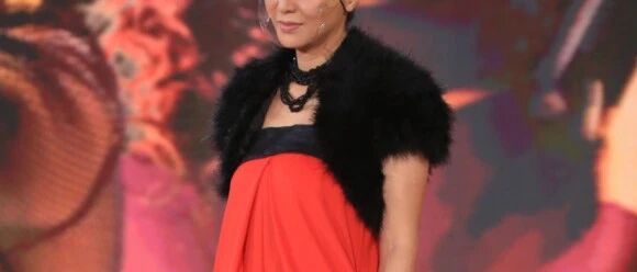 这届红毯，她雷出了新境界！