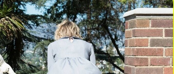 绝了！刚生完孩子就分手。