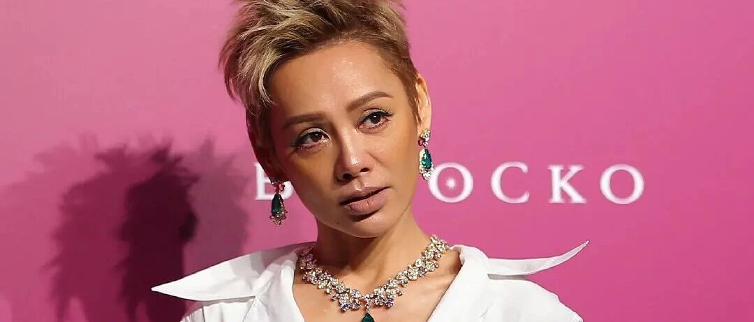 救命，宁静能放弃她的可怕审美么？