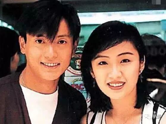 绝世渣男婚内被戴连环大绿帽，小20岁娇妻与老外车内热吻，这是我见过最大快人心的现世报了！（组图） - 27