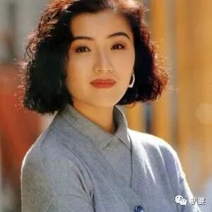 绝世渣男婚内被戴连环大绿帽，小20岁娇妻与老外车内热吻，这是我见过最大快人心的现世报了！（组图） - 26