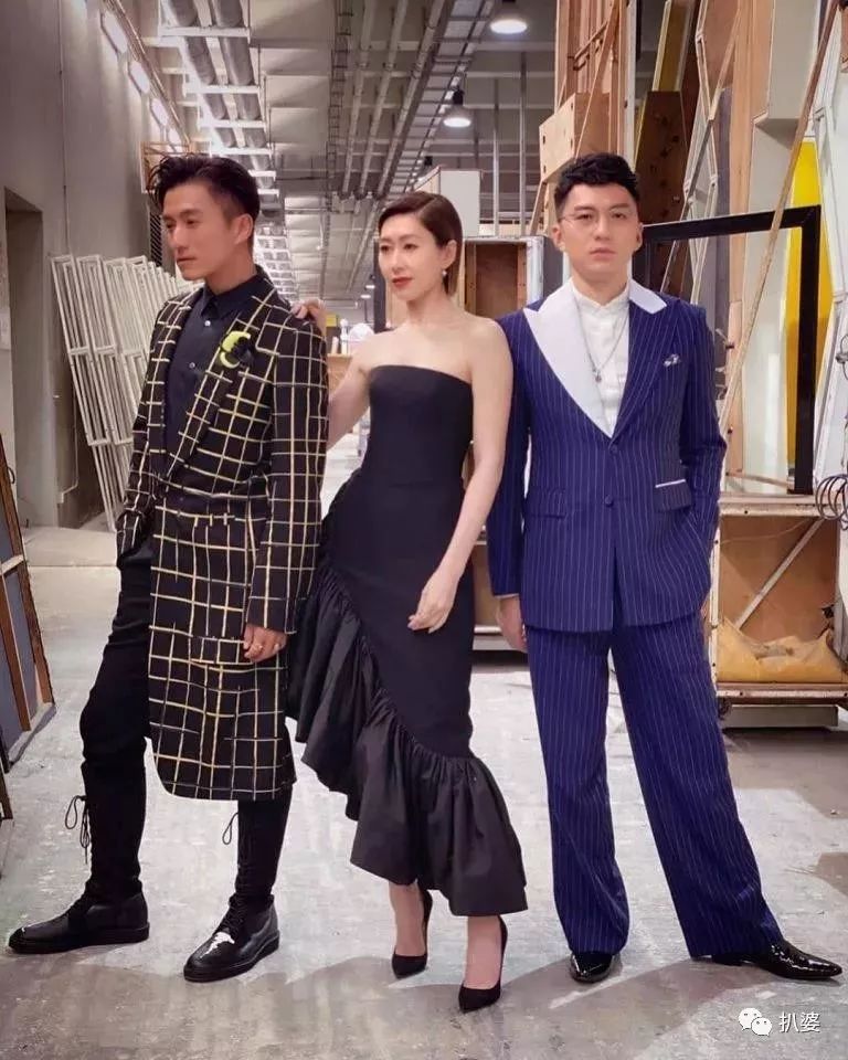 2019年度的TVB紅毯，凍齡港女們比槽點滿滿的禮服有看頭多了! 時尚 第25張