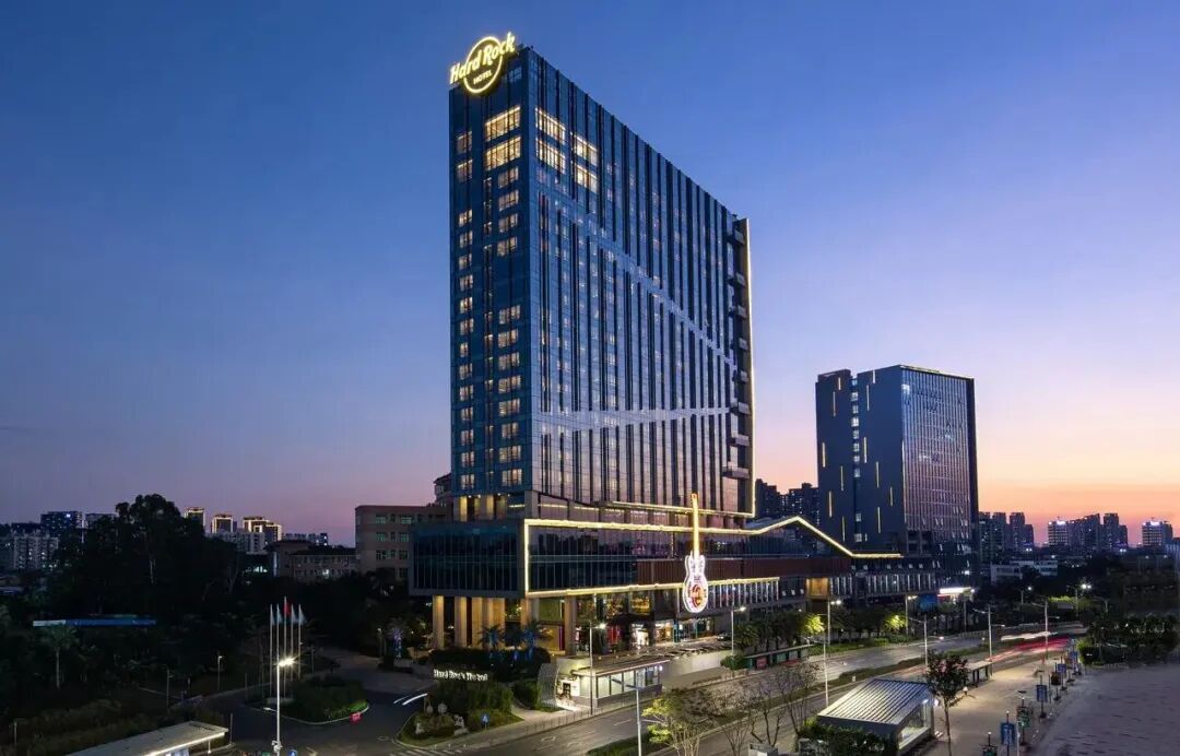 美团直播酒店大促三亚丽思瑰丽立减400元英迪格套房600晚国庆不加价