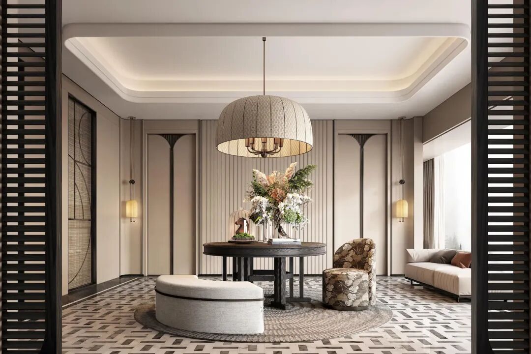 休息室内有桌子、花、小雕塑和沙发