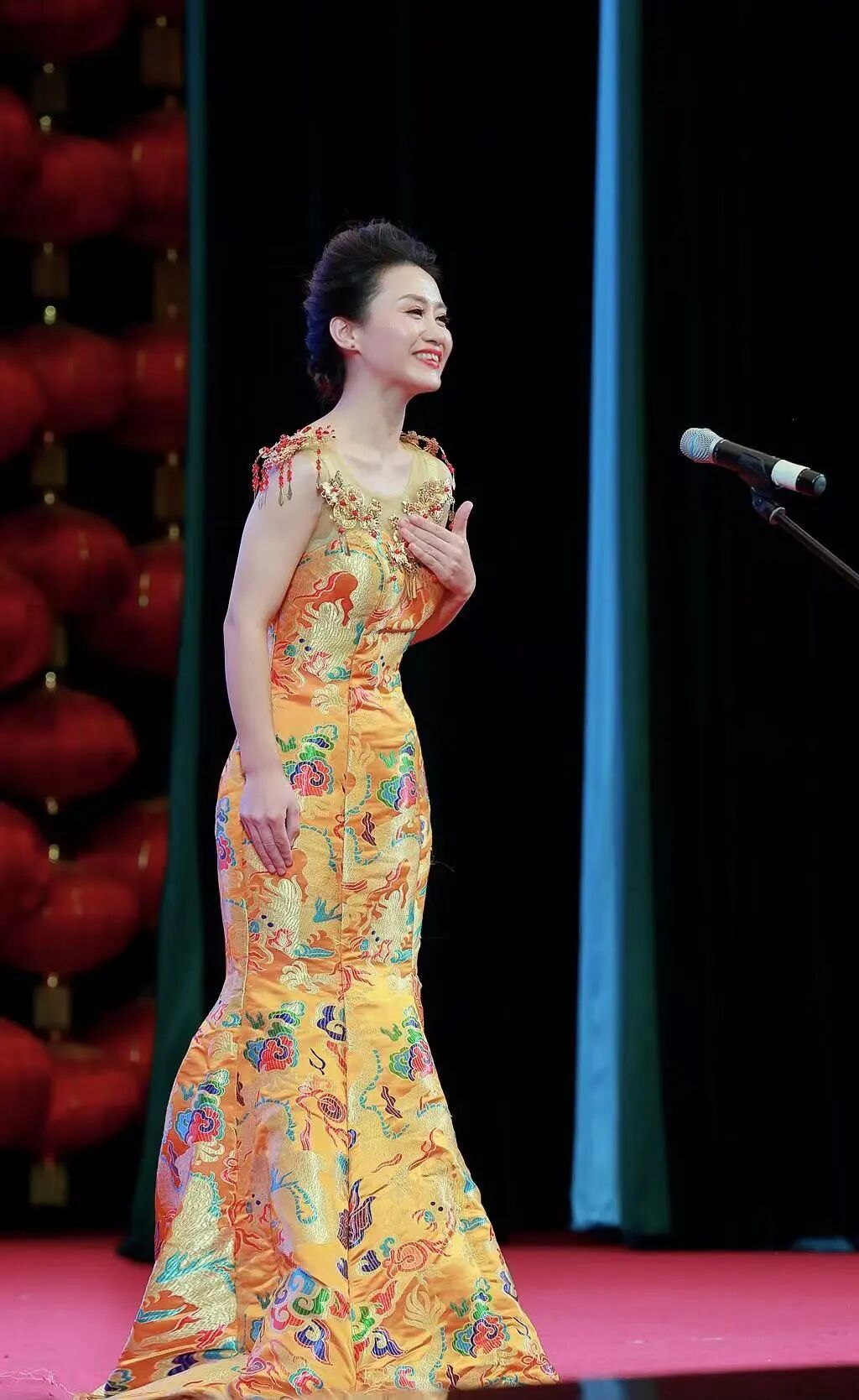 李雪.jpg