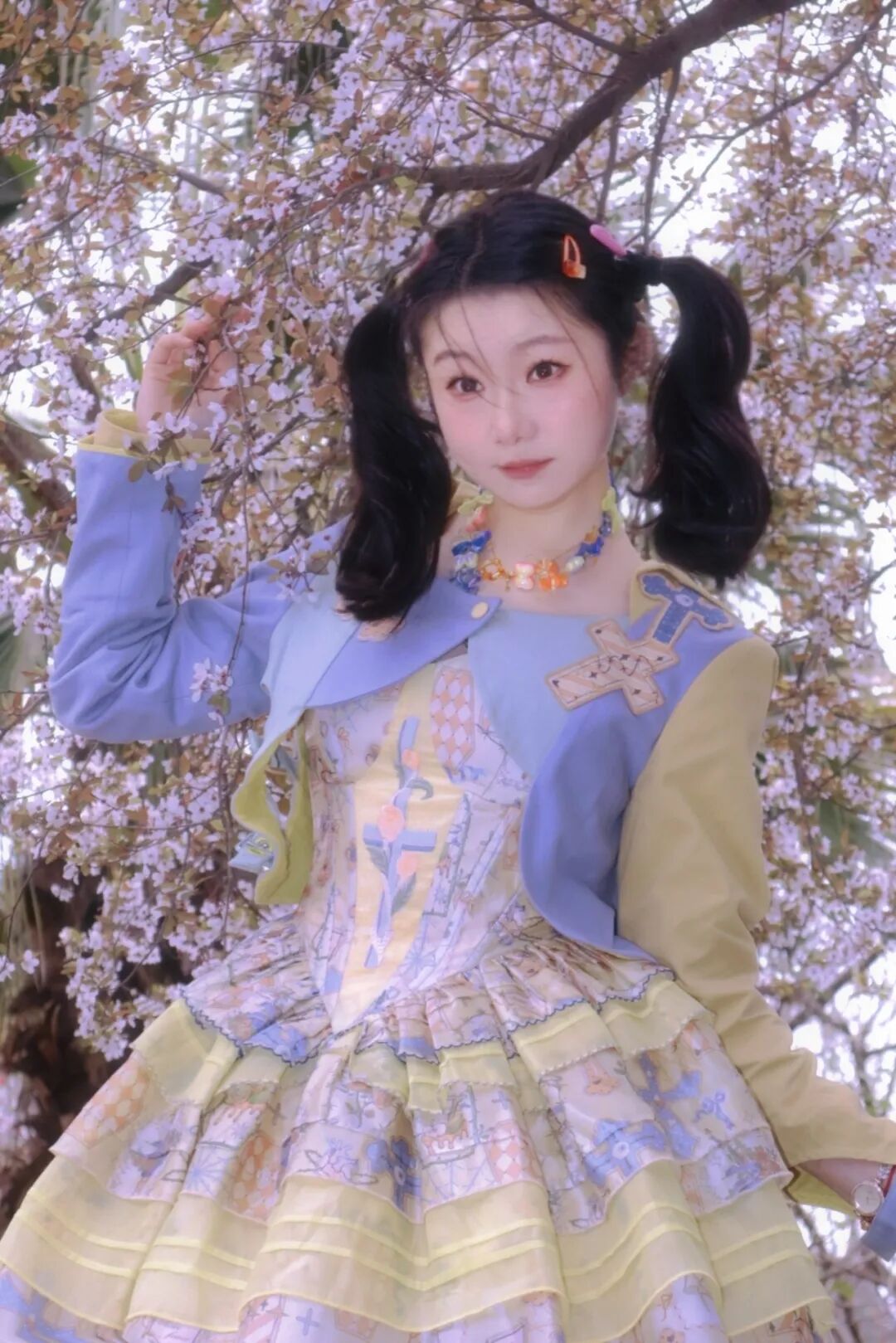 初夏的浪漫怎么少得了和锦城"校花"们合影