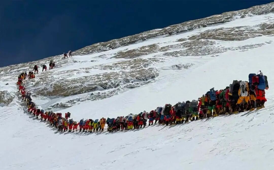 Rush hour traffic at 8,848m - Nepali Times