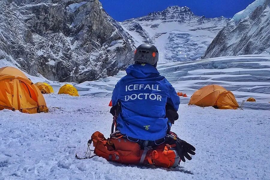 Icefall Doctor arrives at Everest, begins to make way