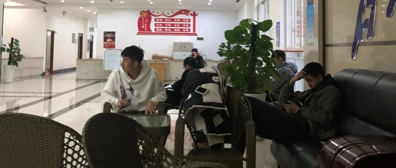 中国篮球 | 奇迹和丑闻，贵州森航男篮遵义讨薪之路