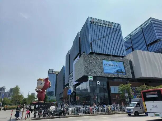 番禺新世界耀胜尊府为什么如此受欢迎？