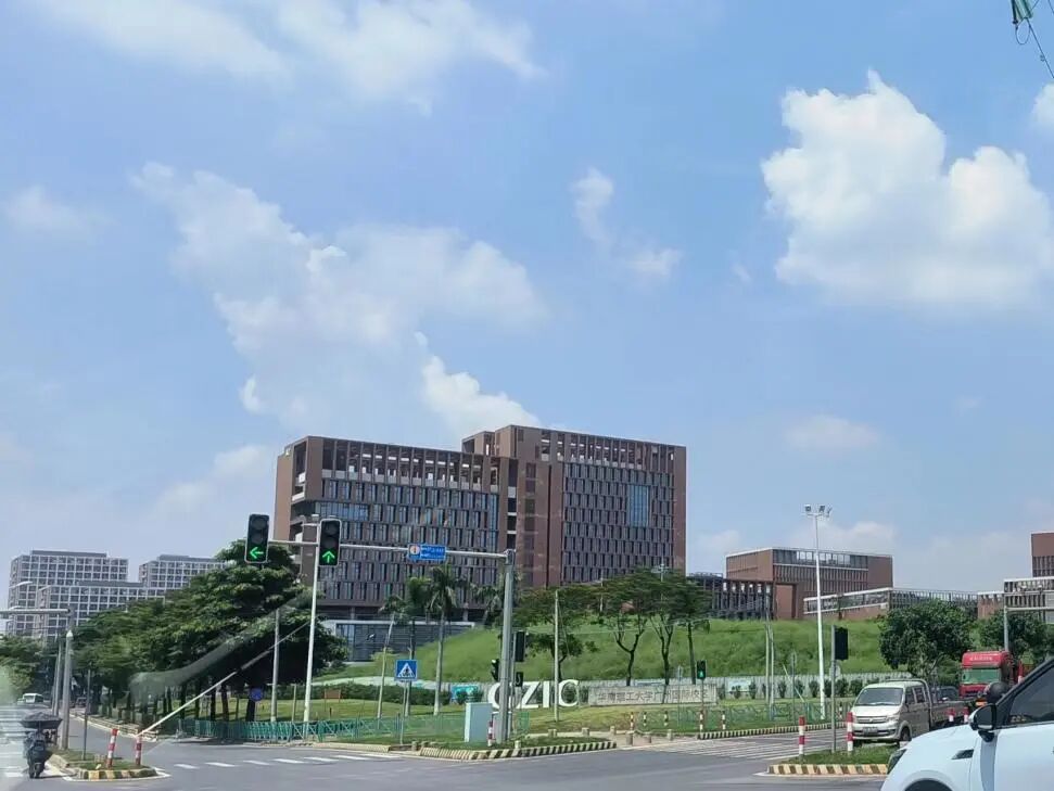 番禺越秀大学星汇锦城与星河盛世锦城入市，到底怎么选？