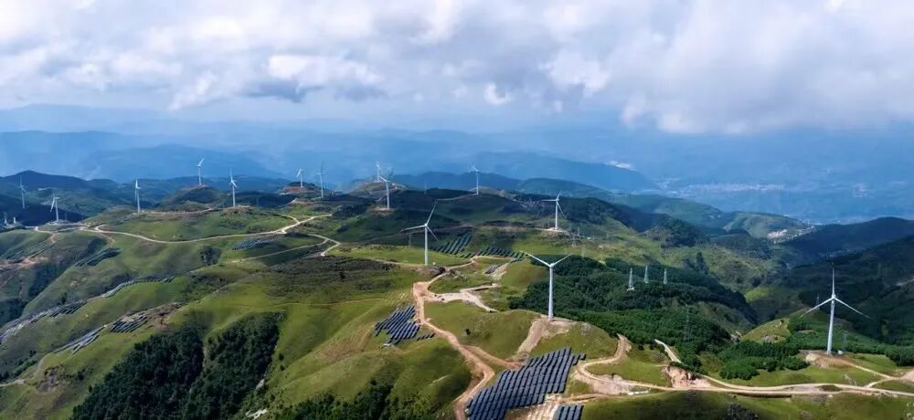 会东：借“风光”之笔，绘就绿色能源产业新画卷插图2