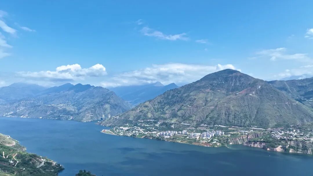 冬日避寒新宠！大崇镇凭暖冬气候与贴心服务，激活 “暖冬经济” 引房车候鸟插图