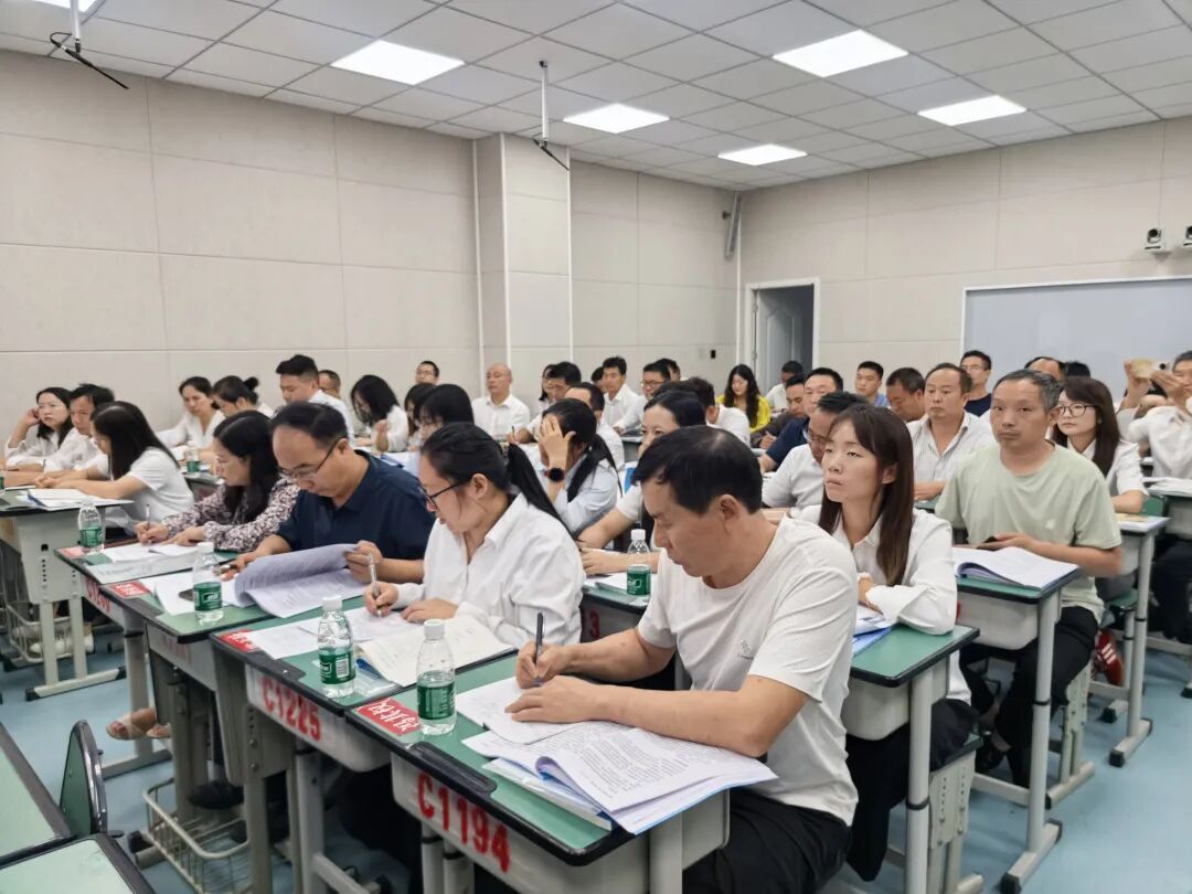 会东县 2025 年新课标下中小学教师能力提升培训启动，教师参训收获多促教学提升插图2