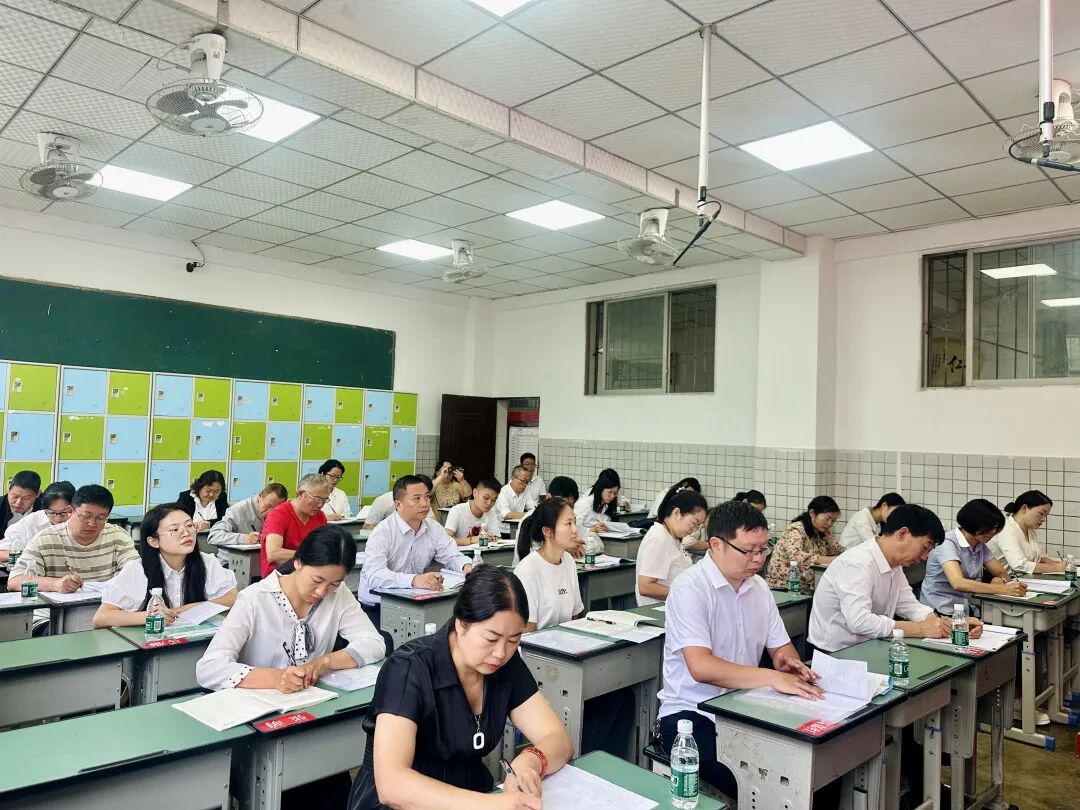 会东县 2025 年新课标下中小学教师能力提升培训启动，教师参训收获多促教学提升插图1