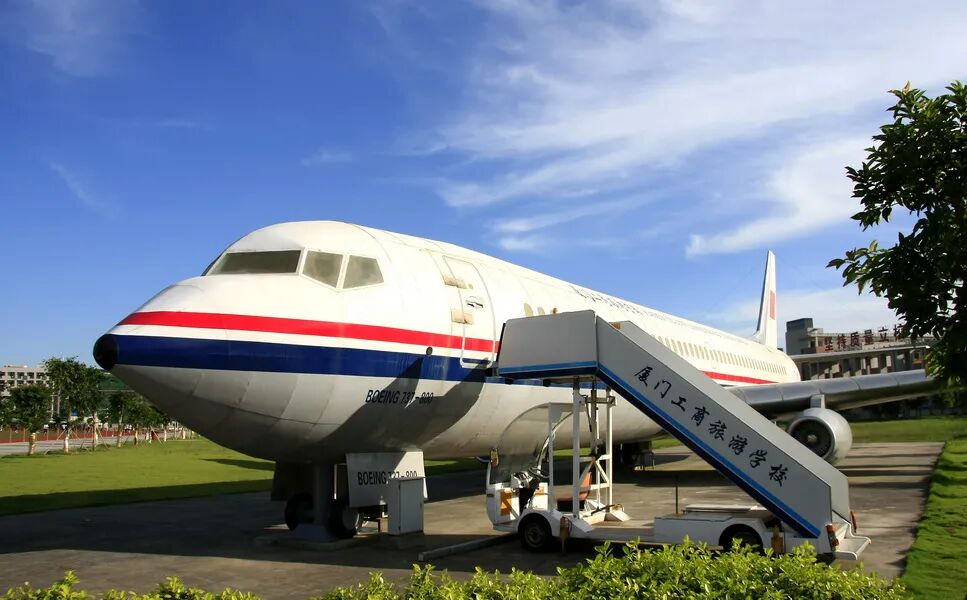 2023年高鐵空乘專業(yè)學(xué)校錄取分?jǐn)?shù)線_空乘高鐵乘務(wù)專業(yè)學(xué)校_高鐵乘務(wù)專業(yè)錄取分?jǐn)?shù)線