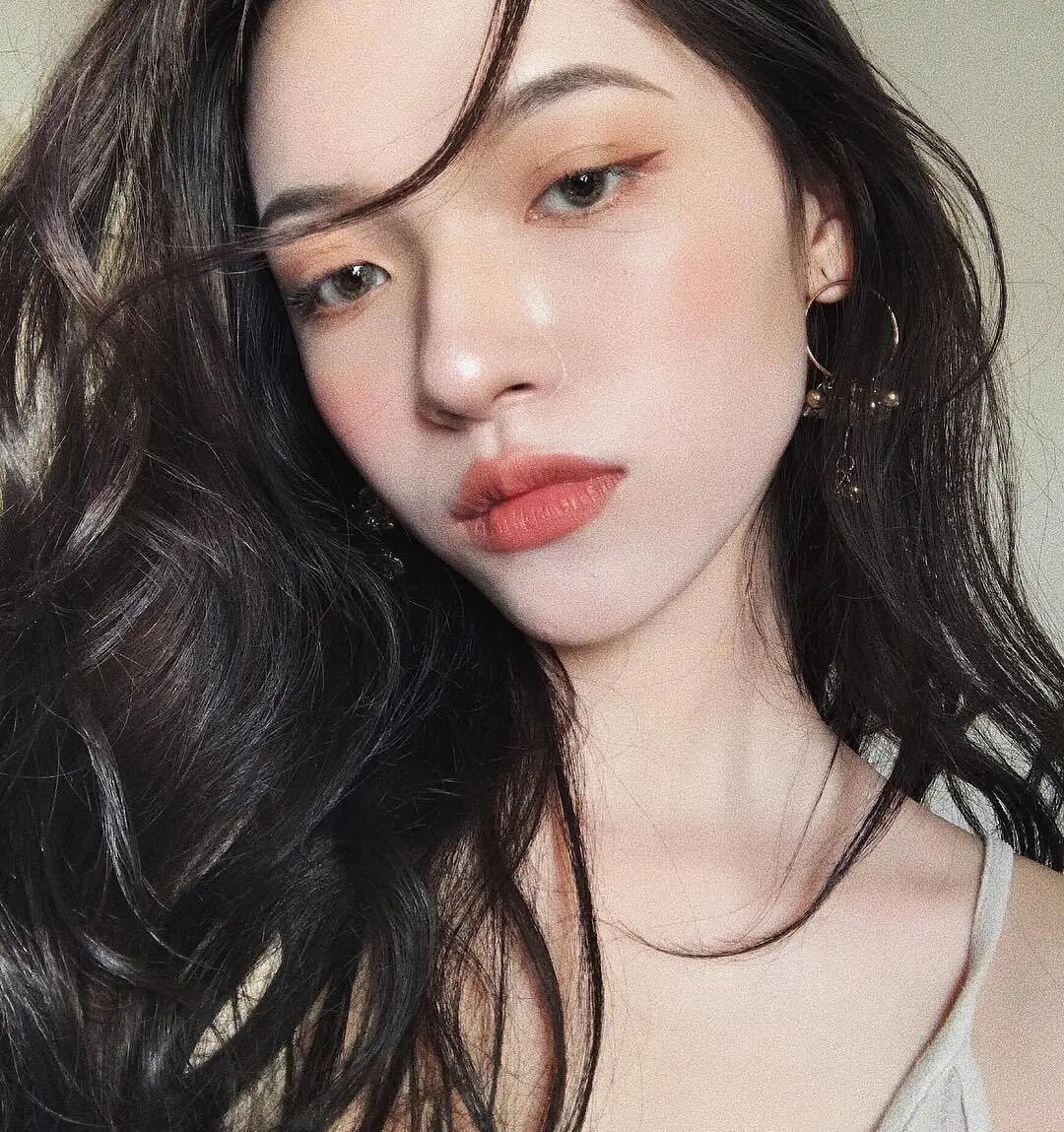 【美女】辣台妹来了，这对尤物双胞胎的“偷心穿搭”火爆ins，大胸翘臀电晕网友！（组图） - 16