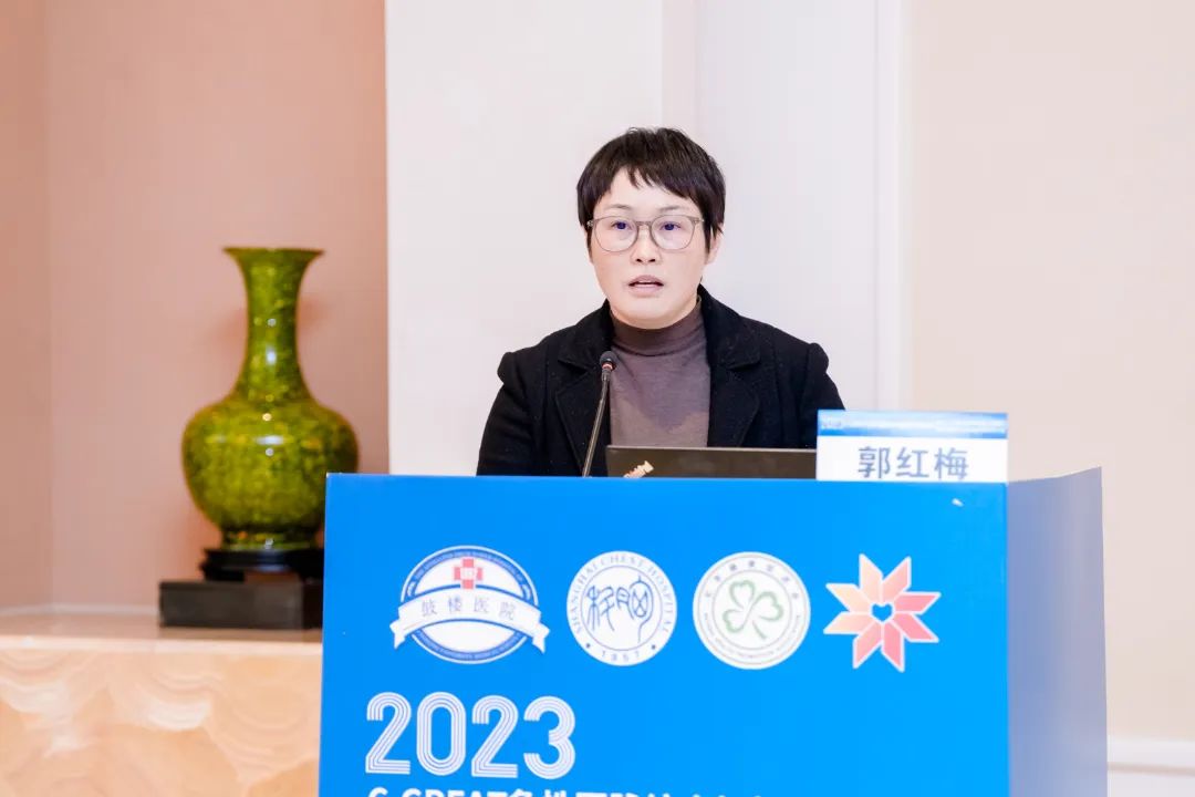 汇聚专业医学学术知识,提供线上线下整体解决方案