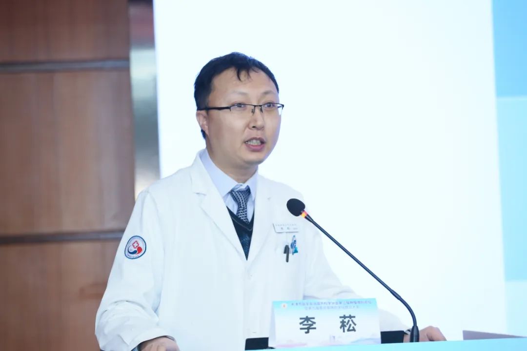 汇聚专业医学学术知识,提供线上线下整体解决方案