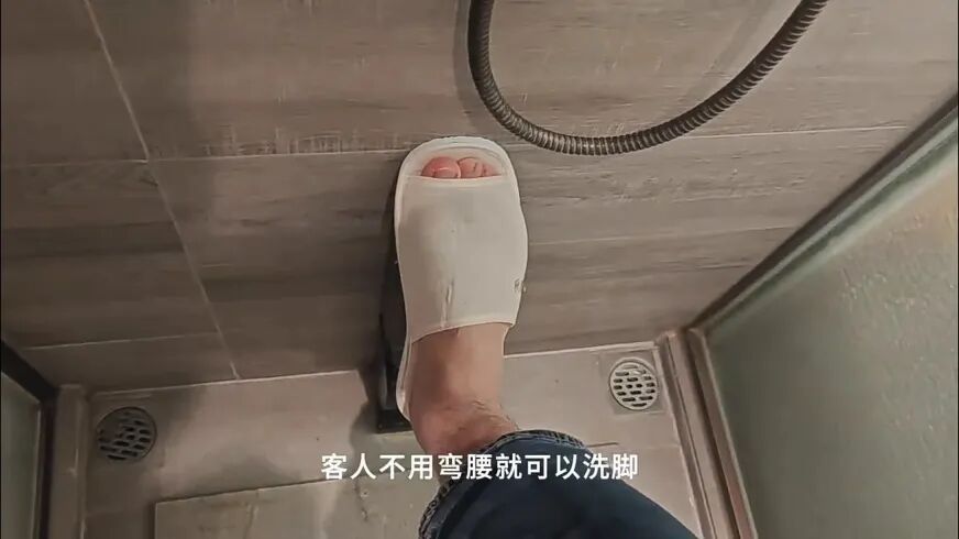 双地漏的设计,排水也能更快.