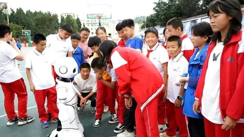 “小律”智能法律服务平台正式接入DeepSeek满血版！