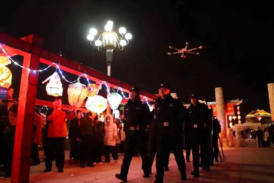 小律智能机器人：“传统+现代”多场景应用，助推现代警务提速增效