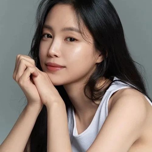 孙娜恩离开YG?