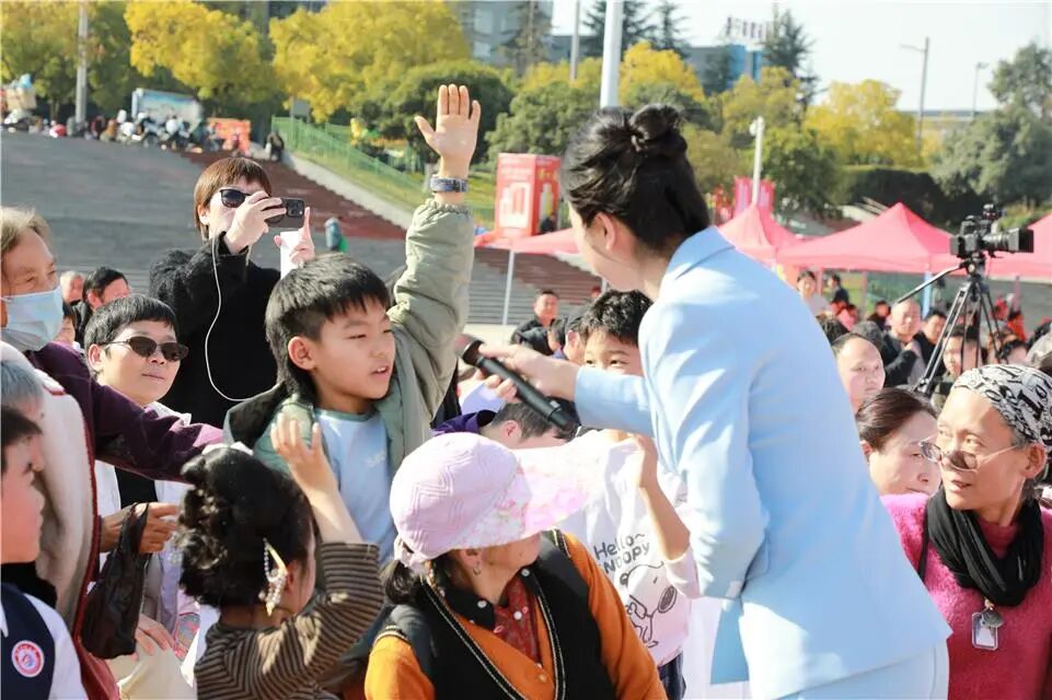 农历正月初五以诗之名 祝福安康 朗诵协会迎新春诗歌朗诵会 (7).jpg