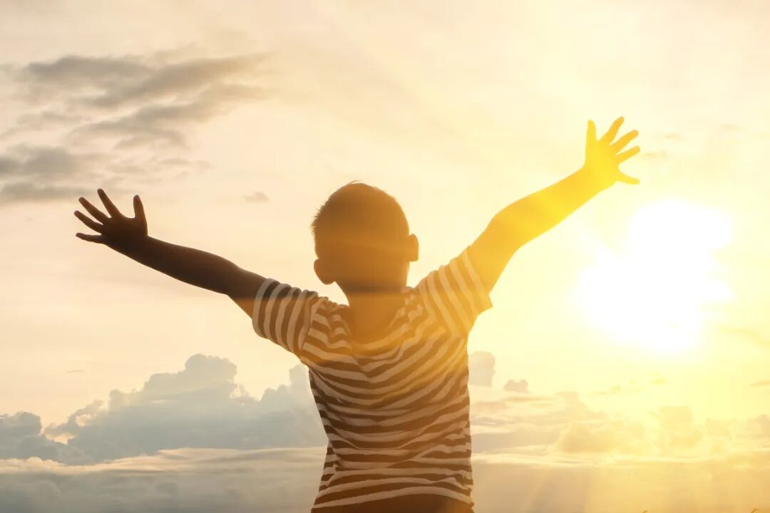 康复振动仪怎么使用【儿中心健康说】振动治疗与冬季有氧跑，解锁孩子健康成长的双引擎！_https://www.jmylbn.com_新闻资讯_第3张